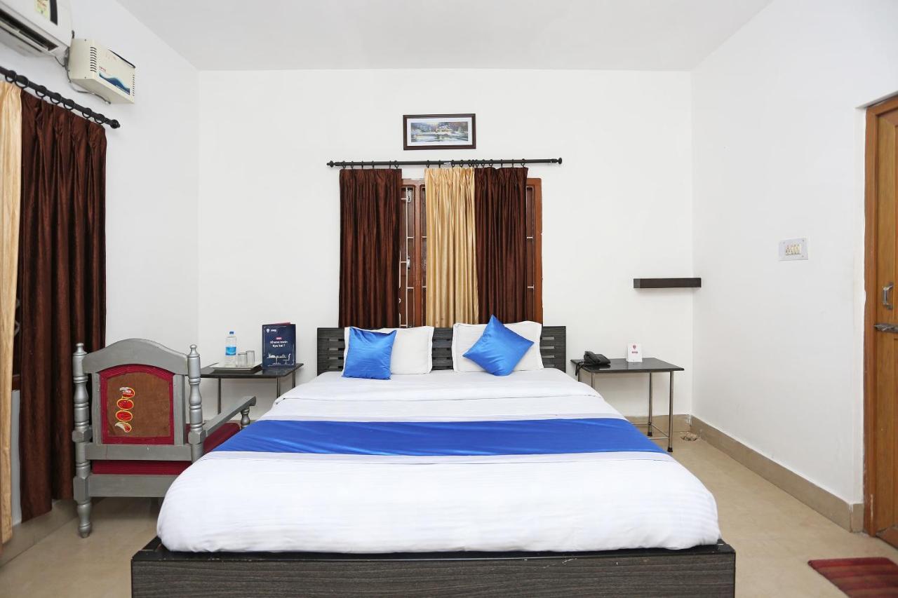 בובנשוואר Hotel O Maa Banadurga Inn מראה חיצוני תמונה