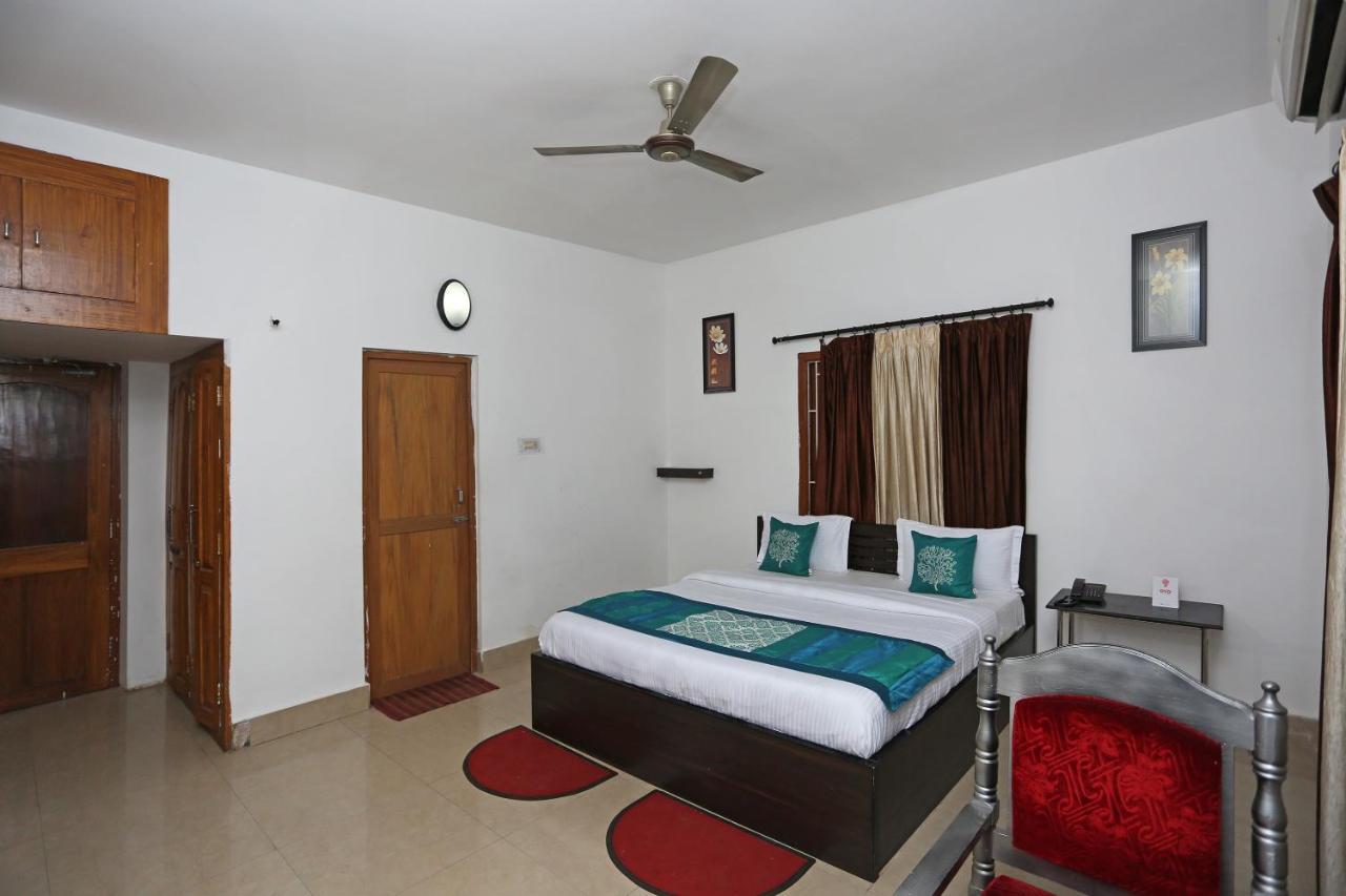 בובנשוואר Hotel O Maa Banadurga Inn מראה חיצוני תמונה
