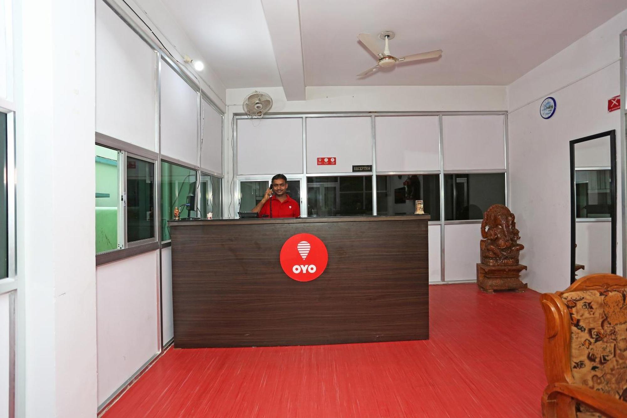 בובנשוואר Hotel O Maa Banadurga Inn מראה חיצוני תמונה